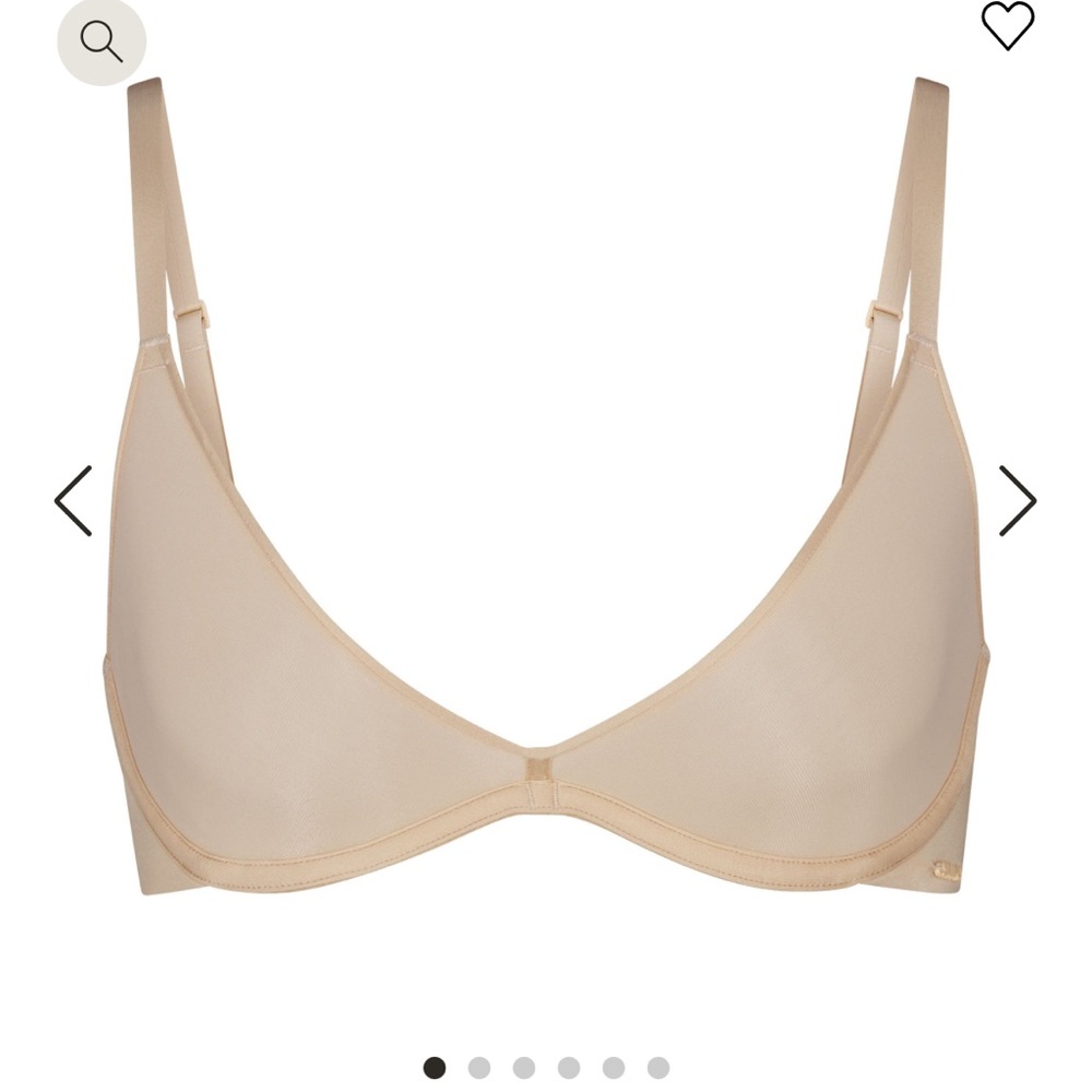 Skims Weightless scoop bra